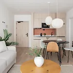 Libere Plaza Nueva Appartement *