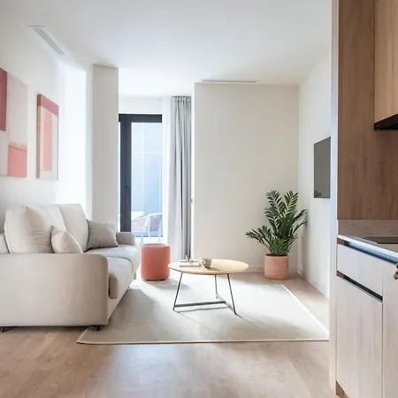 Libere Plaza Nueva Apartment *